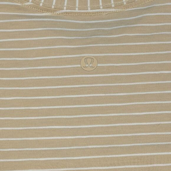LULULEMON Women’s Prosecco and White Striped Love Crew T-Shirt Size 6 - Picture 9 of 9